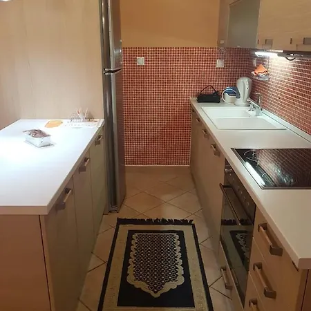 Flexible 2 Floor * Kallithea (Chalkidiki)
